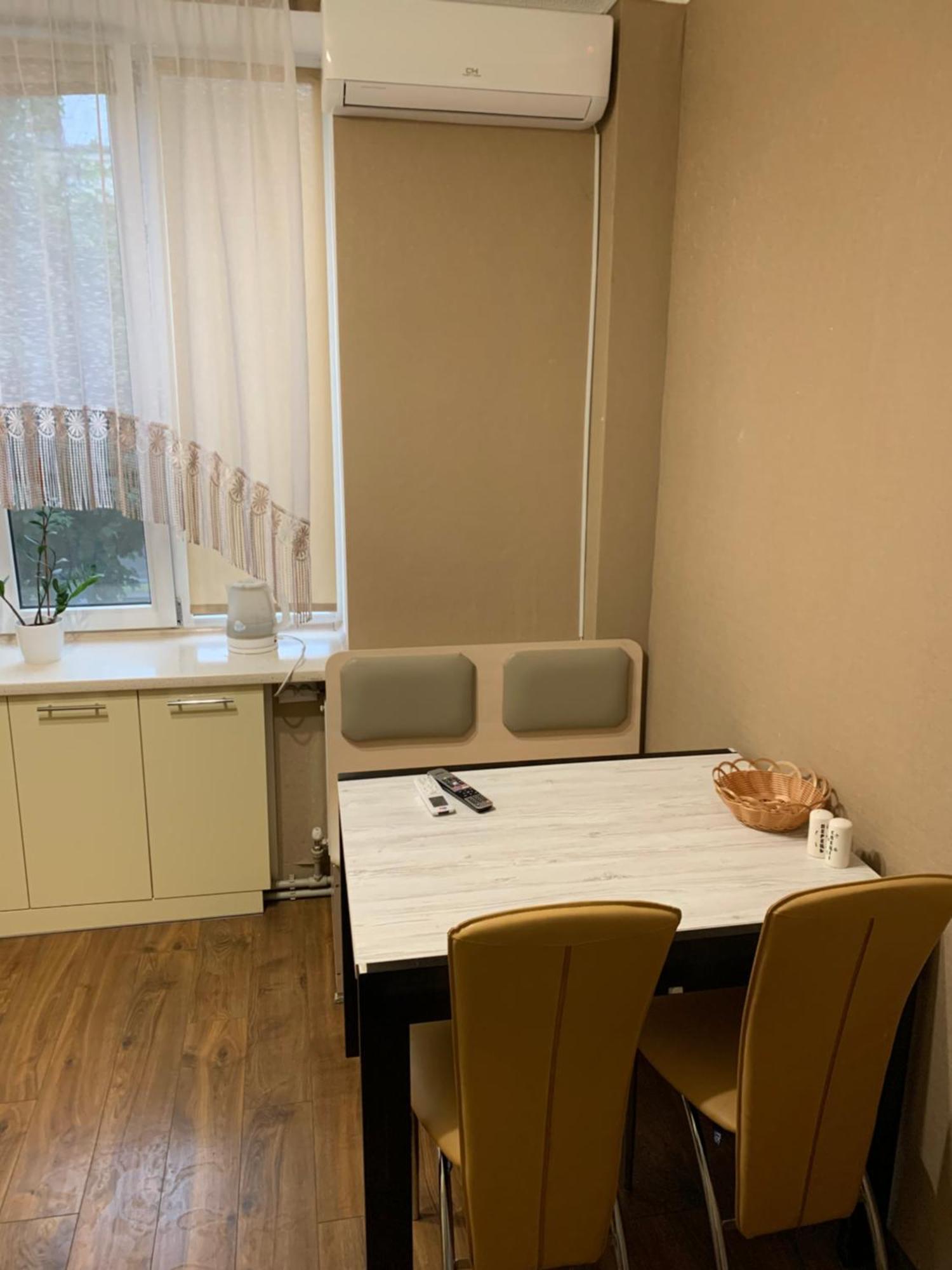 Apartment Premium Vip Berdychiv Экстерьер фото